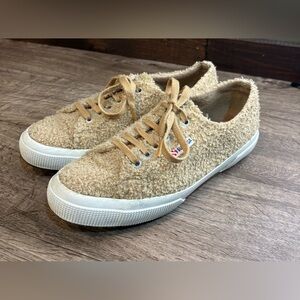 Superga Women’s Size 39.5 (9) Tan Shearling Sneakers